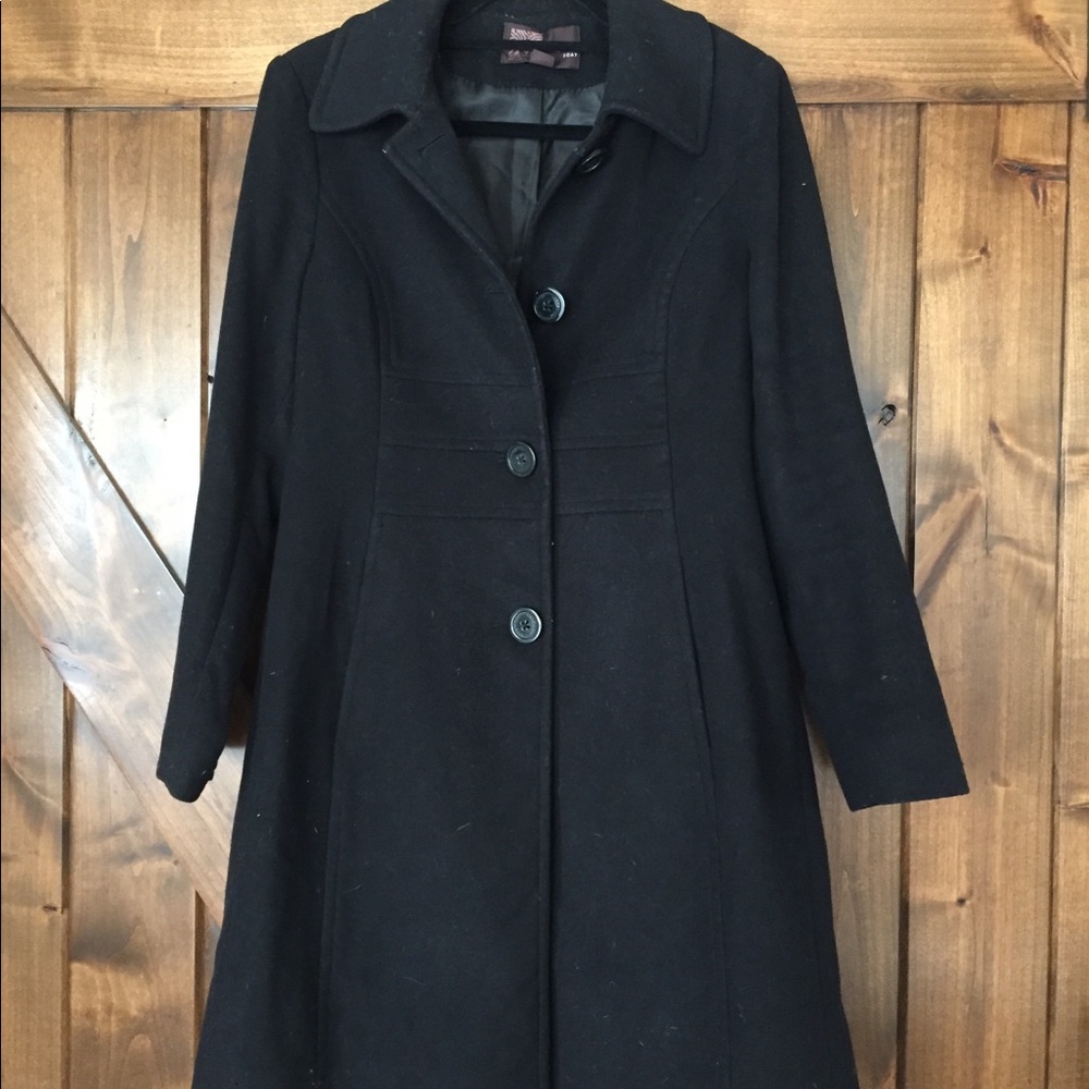 Anne Klein peacoat with pockets